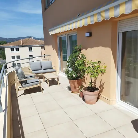 T3 Calme, Climatisation, Wifi, Parking, Balcon Fréjus