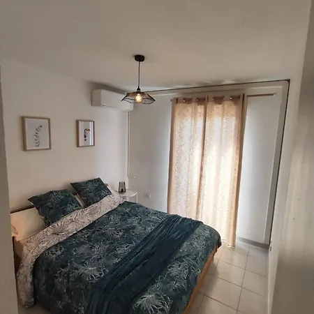 公寓 T3 Calme, Climatisation, Wifi, Parking, Balcon *