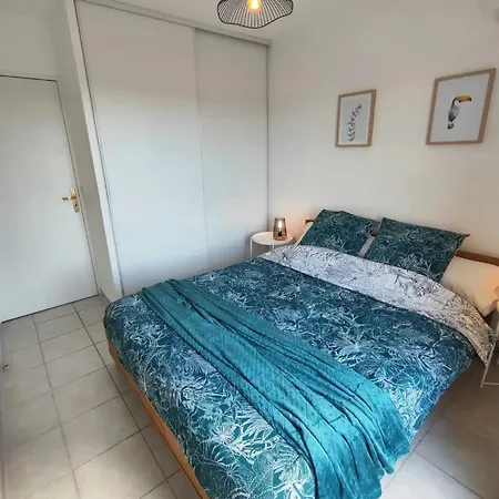 公寓 T3 Calme, Climatisation, Wifi, Parking, Balcon Fréjus